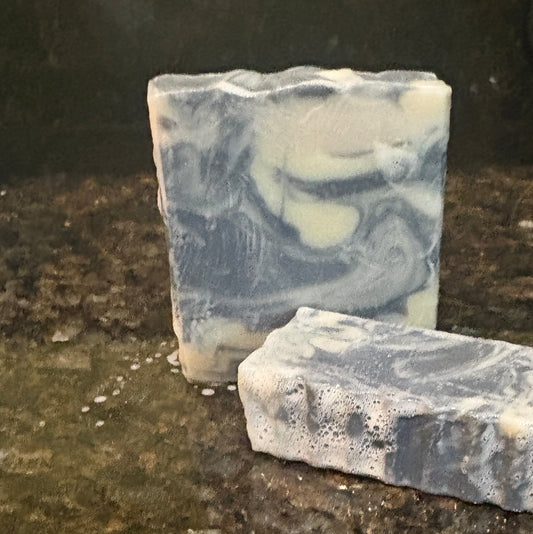 Charcoal & Tea tree